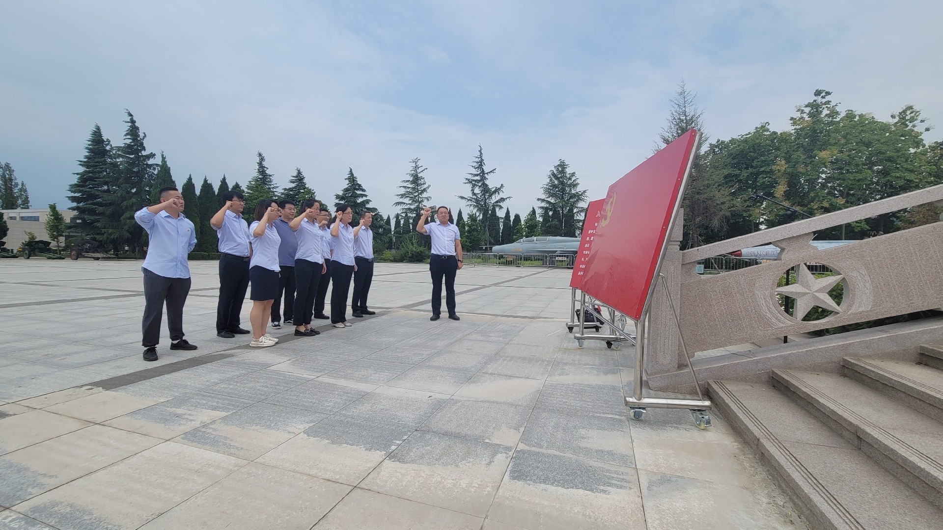 1656392196242951.jpg 1656392196242951.jpg